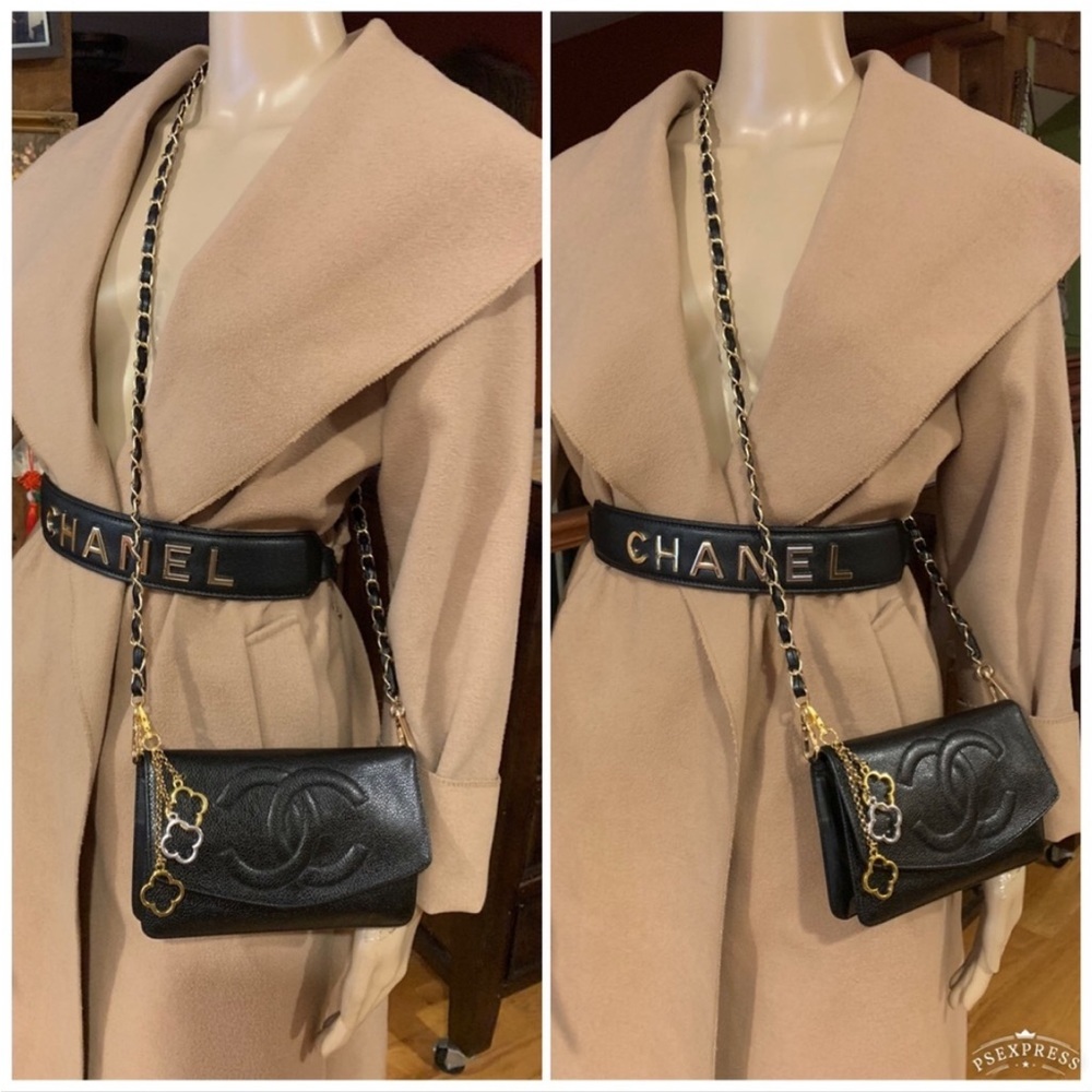 🚫SOLD🚫CHANNEL CLUTCH 3Way💥BE ON TREND BUT NOT BROKE💥Big Savings💰EUC GORG💥 - Picture 3 of 16